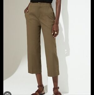 Banana Republic,Slim Wide Leg Honeycomb Crop, Size 8L